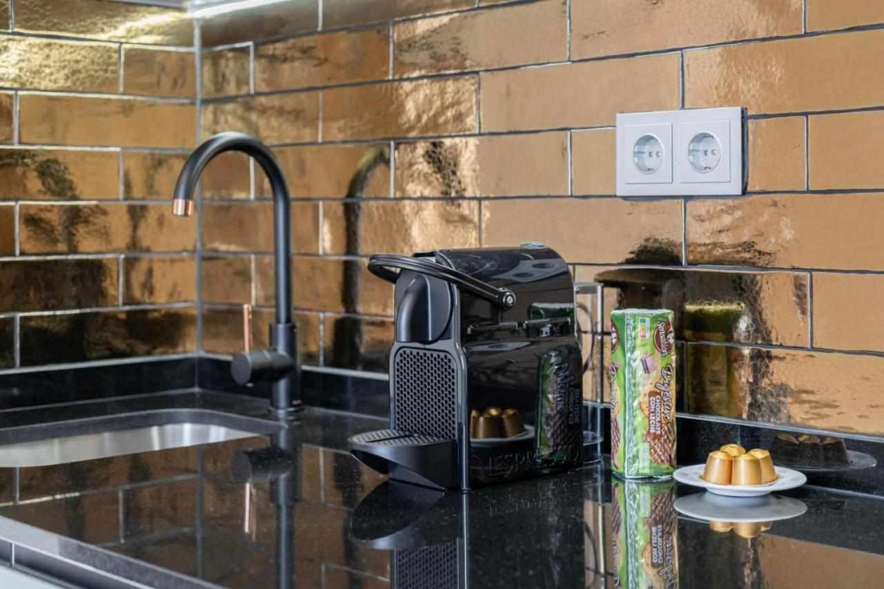 Nuevo Bien Comunicado 1 Dormitorio マドリード エクステリア 写真